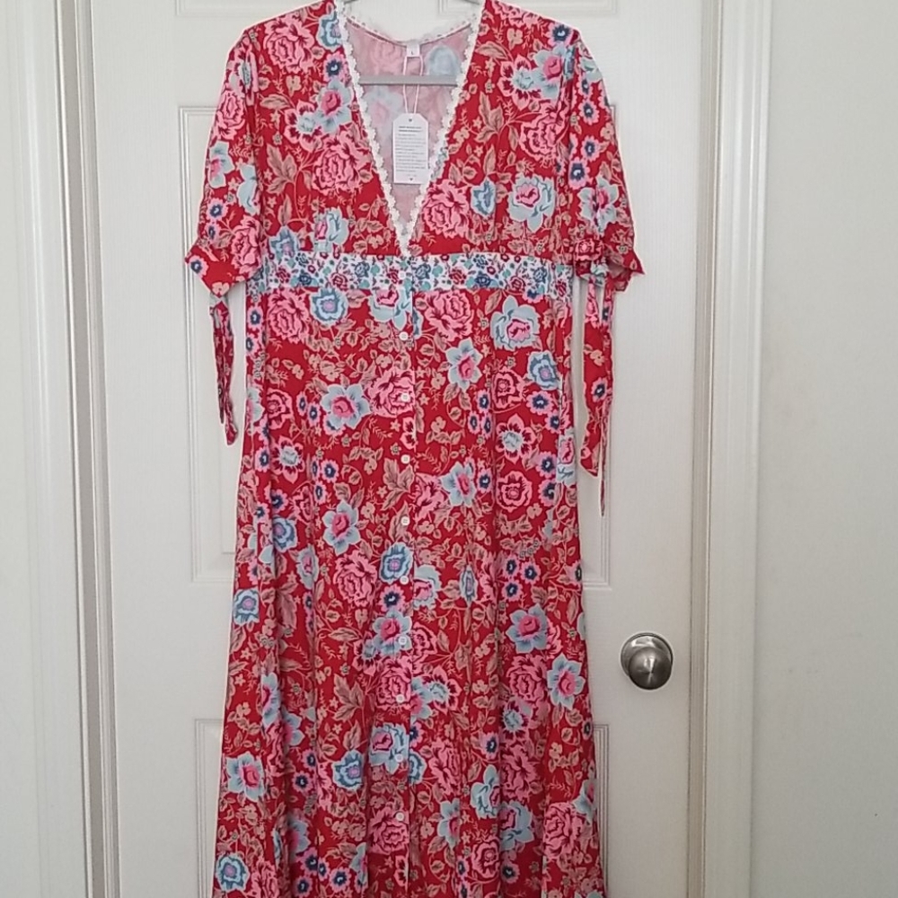 Nwt Cute Maxi Dress
